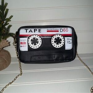 Cassette purse